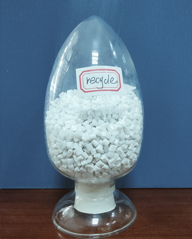 Paano nakakaapekto ang intrinsic viscosity ng polyester chips sa produksyon ng hibla?